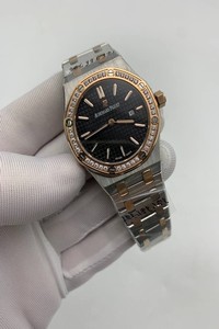 Audemars Piguet Royal Oak 38mm Black Dial SG Diamond