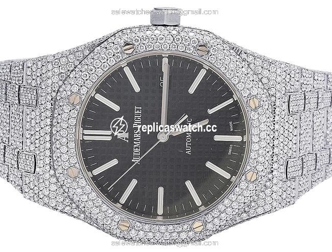 Audemars Piguet Stainless Steel Mens 41mm Royal Oak Vs Diamond 31.5 Ct Watch Audemars Piguet Stainless Steel Mens 41mm Royal Oak Vs Diamond 31.5 Ct Watch