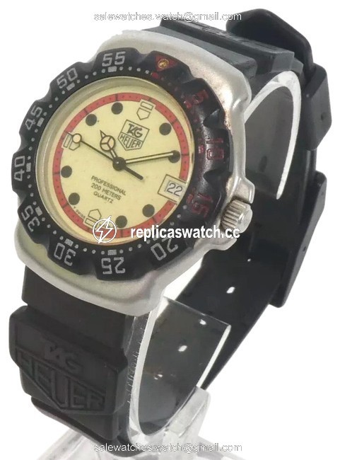 TAG Heuer Black Ladies Quartz Watch TAG Heuer Black Ladies Quartz Watch