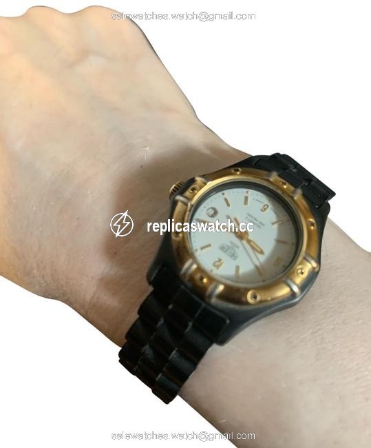 TAG Heuer Black Ladies Quartz Watch TAG Heuer Black Ladies Quartz Watch