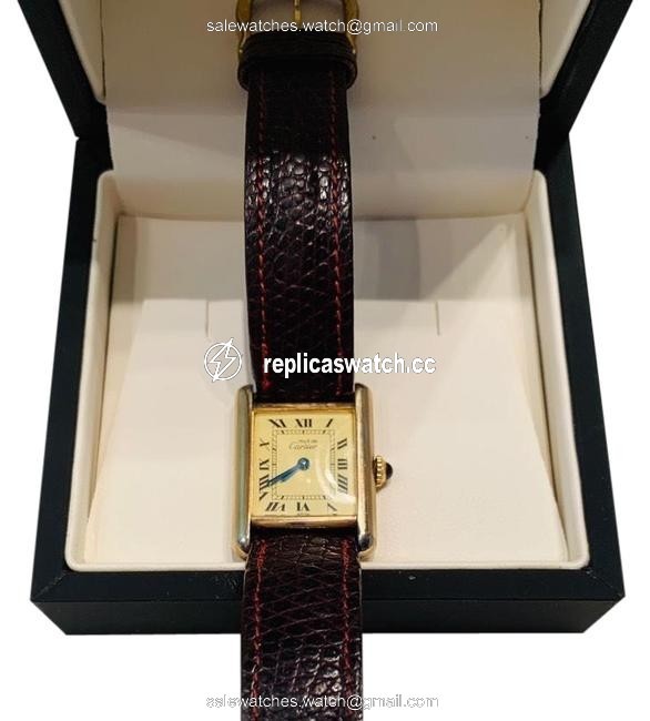 Cartier Burgundy Lizard Strap Vintage Tank Watch Cartier Burgundy Lizard Strap Vintage Tank Watch