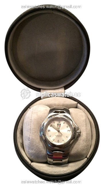 TAG Heuer Silver Gentlemans Link Watch TAG Heuer Silver Gentlemans Link Watch