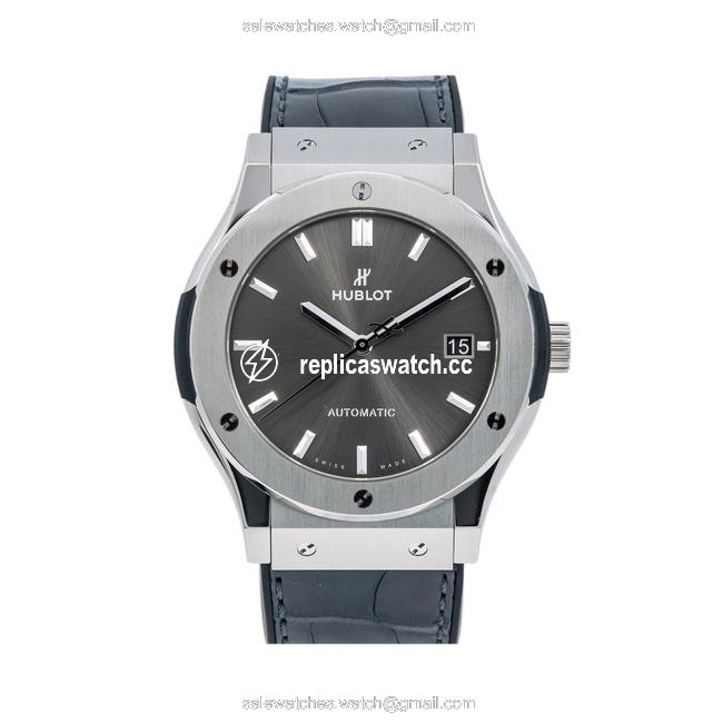 Hublot Grey Classic Fusion Racing 511.nx 45mm Silver Dial with Leather Watch Hublot Grey Classic Fusion Racing 511.nx 45mm Silver Dial with Leather Watch