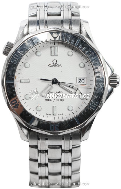 Omega White/ Stainless Steel Seamaster Diver 300m Chronometer 210.30.42.20.04.001 Watch Omega White/ Stainless Steel Seamaster Diver 300m Chronometer 210.30.42.20.04.001 Watch