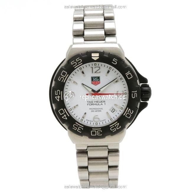 TAG Heuer Formula 1 White Dial Stainless Steel Rubber Ladies Quartz Wac1211 Watch TAG Heuer Formula 1 White Dial Stainless Steel Rubber Ladies Quartz Wac1211 Watch