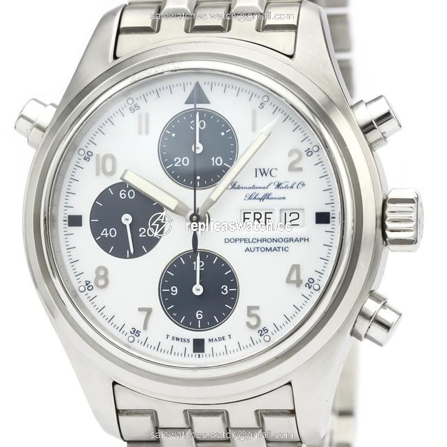 IWC Pilot Stainless Steel Mens Sports Iw3713 Watch IWC Pilot Stainless Steel Mens Sports Iw3713 Watch