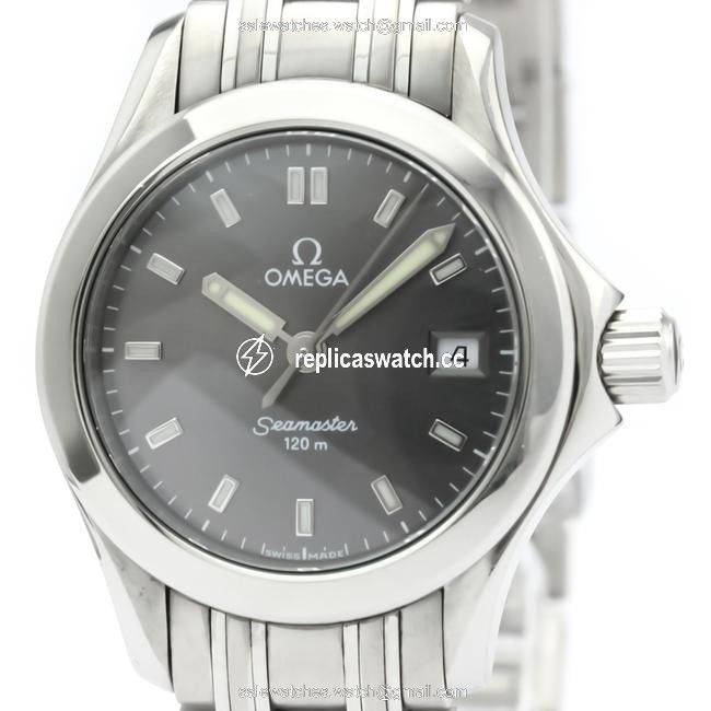Omega Seamaster Quartz Stainless Steel Womens Sports 2581.43 Watch Omega Seamaster Quartz Stainless Steel Womens Sports 2581.43 Watch