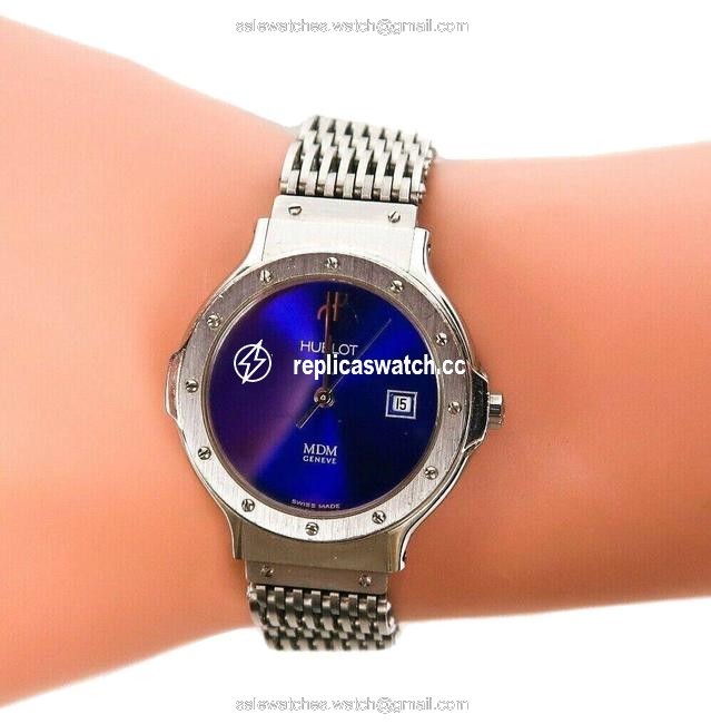 Hublot Silver Womens Mdm Blue Face Gen¨¨ve Swiss Made - Water Resistant Watch Hublot Silver Womens Mdm Blue Face Gen¨¨ve Swiss Made - Water Resistant Watch