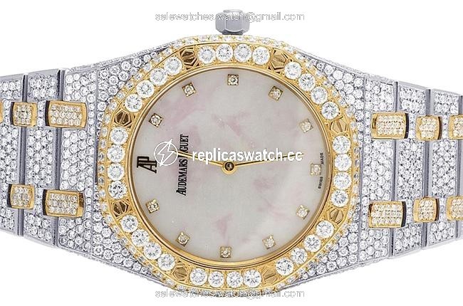 Audemars Piguet Two Tone Ladies Royal Oak 33mm 18k/Steel Vs Diamond 22.5ct Watch Audemars Piguet Two Tone Ladies Royal Oak 33mm 18k/Steel Vs Diamond 22.5ct Watch