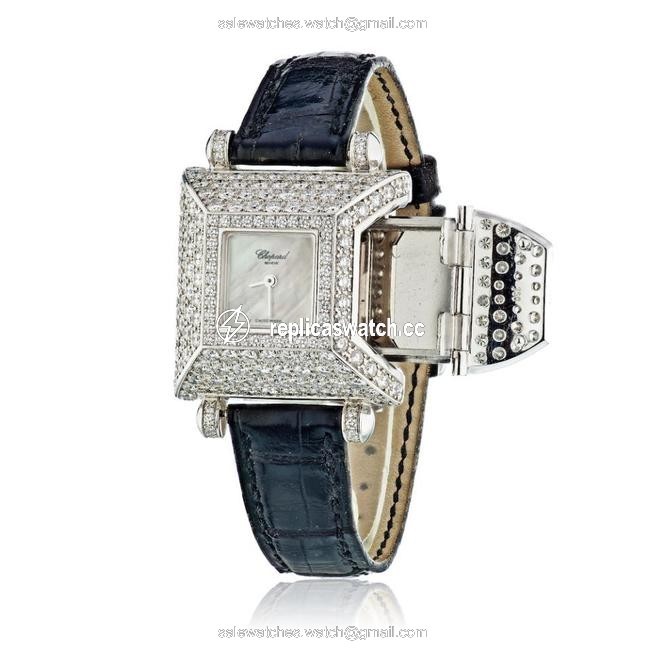Chopard White Gold Classique Femme Secret Compartment Diamond Watch Chopard White Gold Classique Femme Secret Compartment Diamond Watch