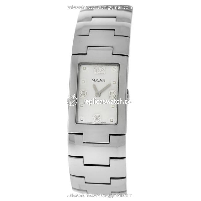 Versace Solver Ladies Greca 990139 Stainless Steel 20mm Quartz Brac Watch Versace Solver Ladies Greca 990139 Stainless Steel 20mm Quartz Brac Watch