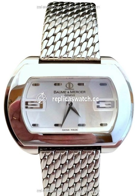 Baume & Mercier Silver Hampton City Dress Watch Baume & Mercier Silver Hampton City Dress Watch
