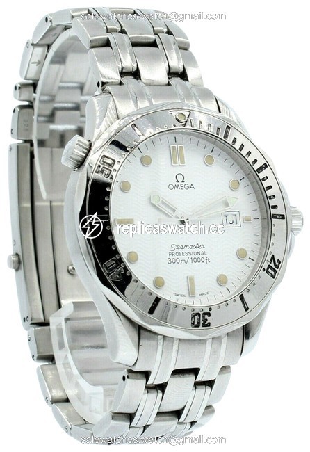Omega Mens Seamaster Professional Chronometer Stainless Steel Watch Omega Mens Seamaster Professional Chronometer Stainless Steel Watch