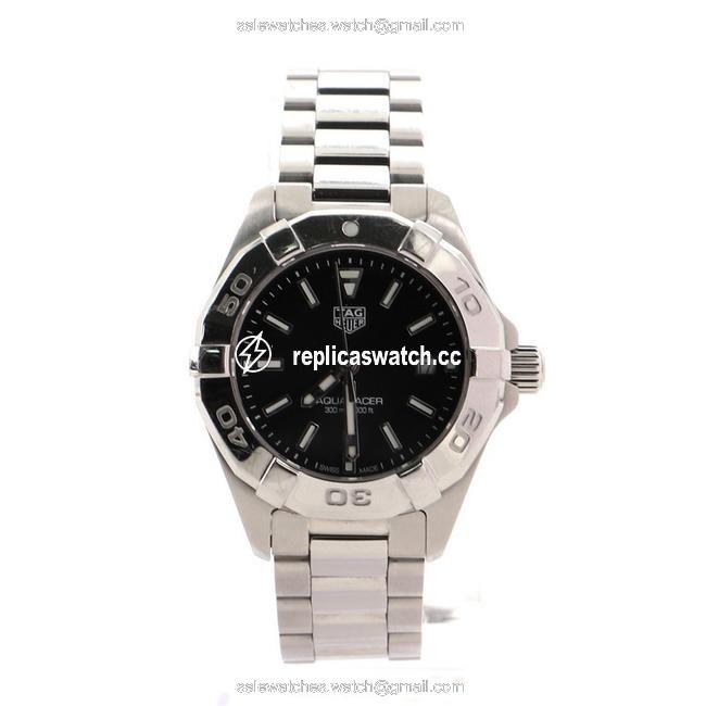 TAG Heuer Black Aquaracer Quartz Stainless Steel 27 Watch TAG Heuer Black Aquaracer Quartz Stainless Steel 27 Watch