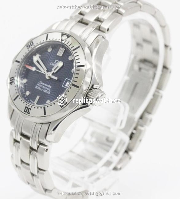 Omega Silver Seamaster Professional 300m Quartz Watch Omega Silver Seamaster Professional 300m Quartz Watch
