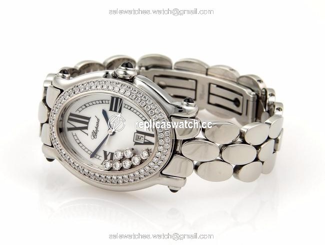 Chopard 17135... Happy Sport Oval 7 Floating Diamonds Ladies Stainless Steel Watch Chopard 17135... Happy Sport Oval 7 Floating Diamonds Ladies Stainless Steel Watch