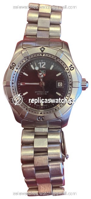 TAG Heuer Stainless Steal with Black Face Watch TAG Heuer Stainless Steal with Black Face Watch