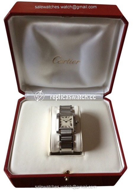 Cartier Stainless Steel Tank Fran?aise Medium Quartz with Date Watch Cartier Stainless Steel Tank Fran?aise Medium Quartz with Date Watch
