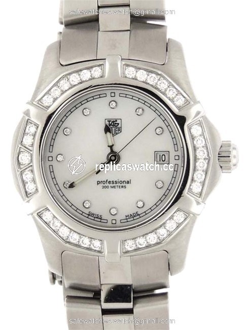 TAG Heuer 2000 Exclusive Diamond Mop Wn131j Stainless Steel 29mm Watch TAG Heuer 2000 Exclusive Diamond Mop Wn131j Stainless Steel 29mm Watch