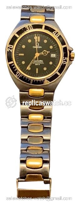 Omega Silver Gold Rare Vintage Seamaster Professional 200m Watch Omega Silver Gold Rare Vintage Seamaster Professional 200m Watch