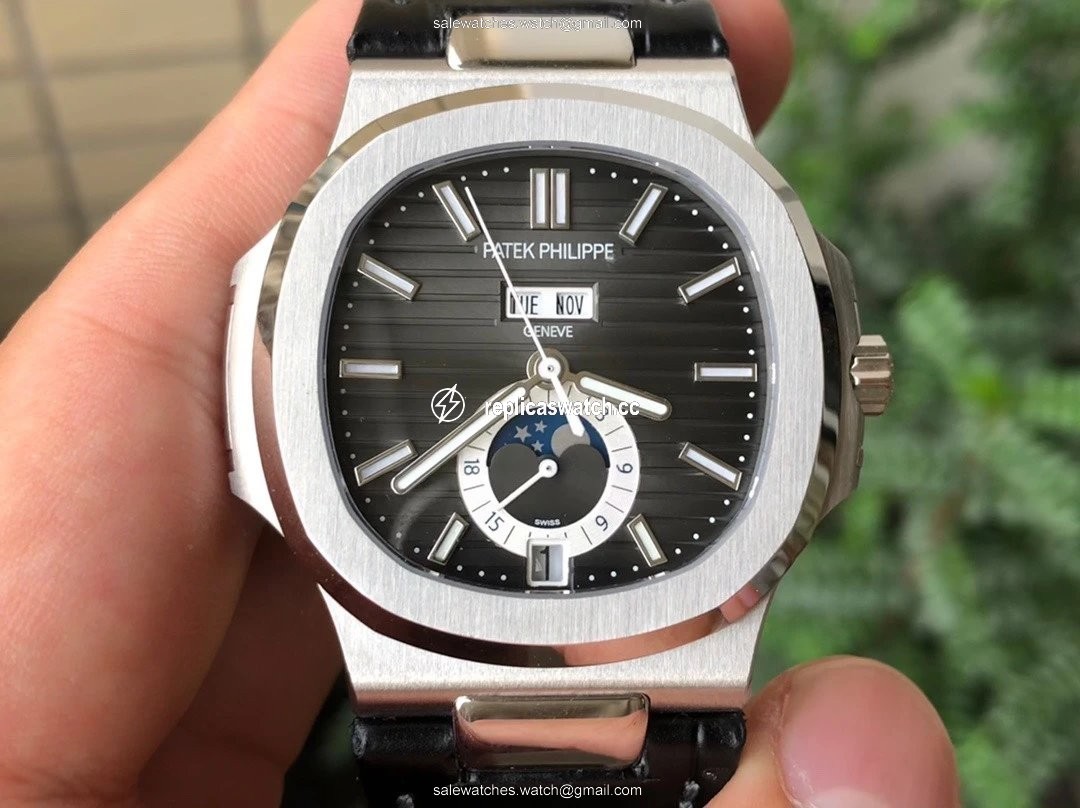 NAUTILUS 5726 COMPLICATED SS 1:1 BEST EDITION BLACK TEXTURED DIAL ON BLACK RUBBER STRAP A324 NAUTILUS 5726 COMPLICATED SS 1:1 BEST EDITION BLACK TEXTURED DIAL ON BLACK RUBBER STRAP A324