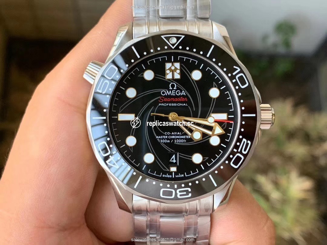 OMG0671A - Seamaster 300m James Bond 007 SS/SS OMF A8800 OMG0671A - Seamaster 300m James Bond 007 SS/SS OMF A8800