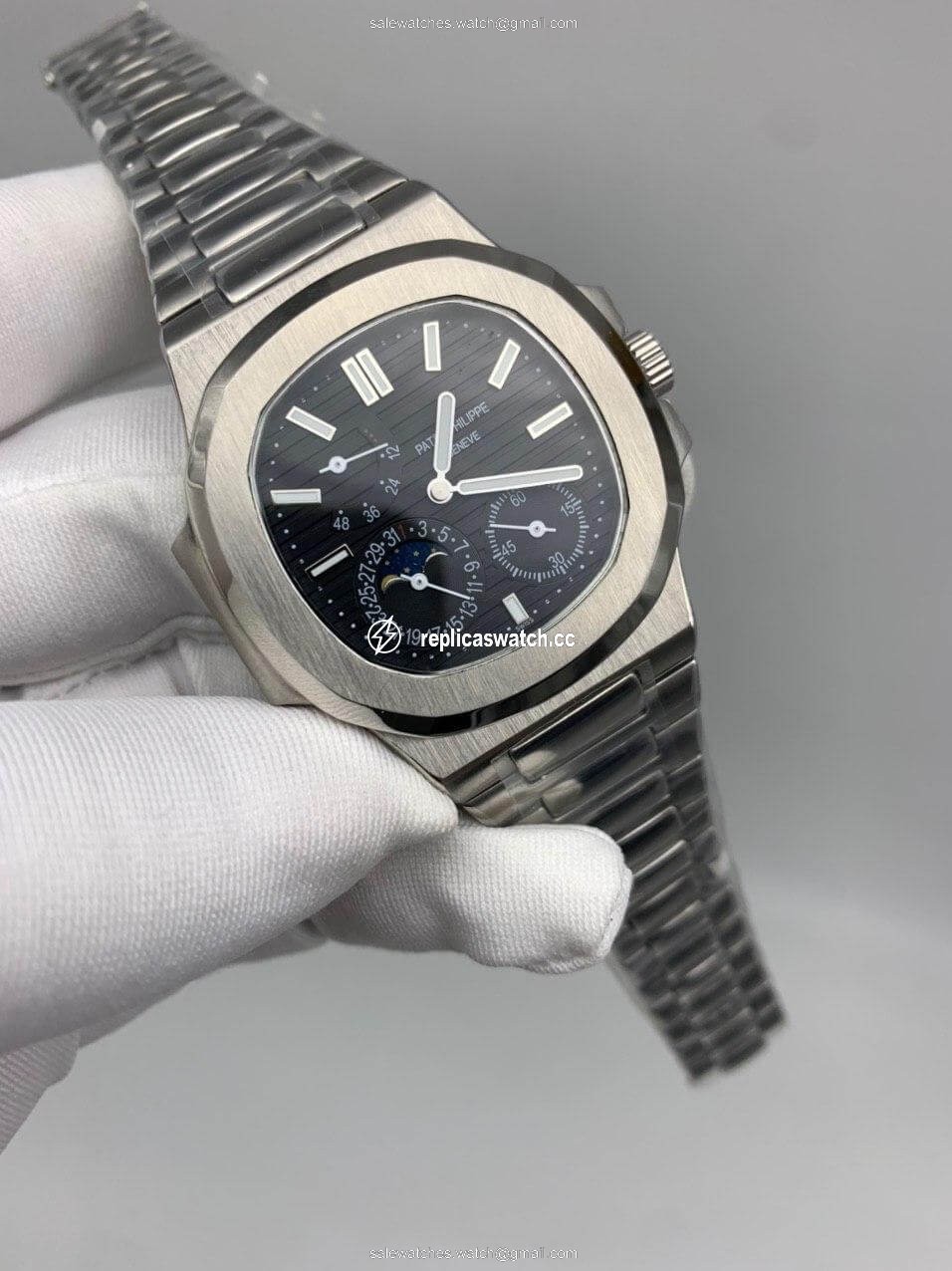 Patek Philippe Nautilus Black Dial Duble Chrono Patek Philippe Nautilus Black Dial Duble Chrono