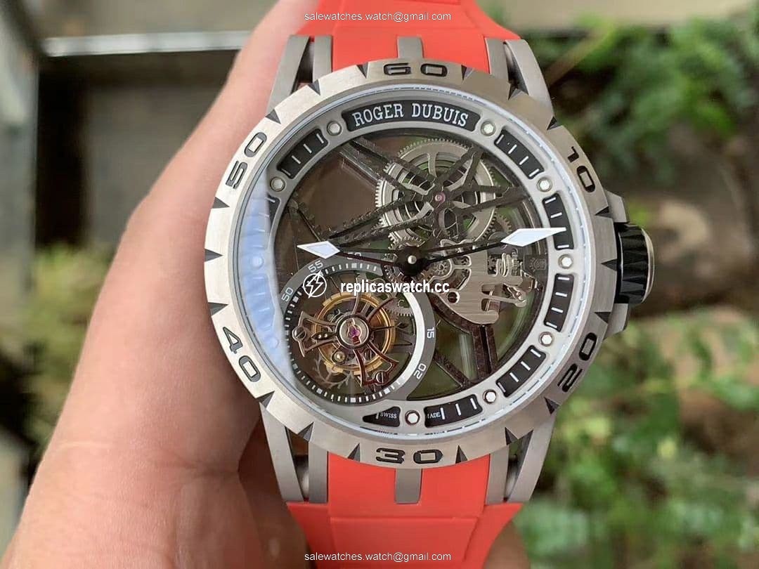 Roger Dubuis G041C - Excalibur Spider Skele Flying Tourb TI/RU White BBR Roger Dubuis G041C - Excalibur Spider Skele Flying Tourb TI/RU White BBR