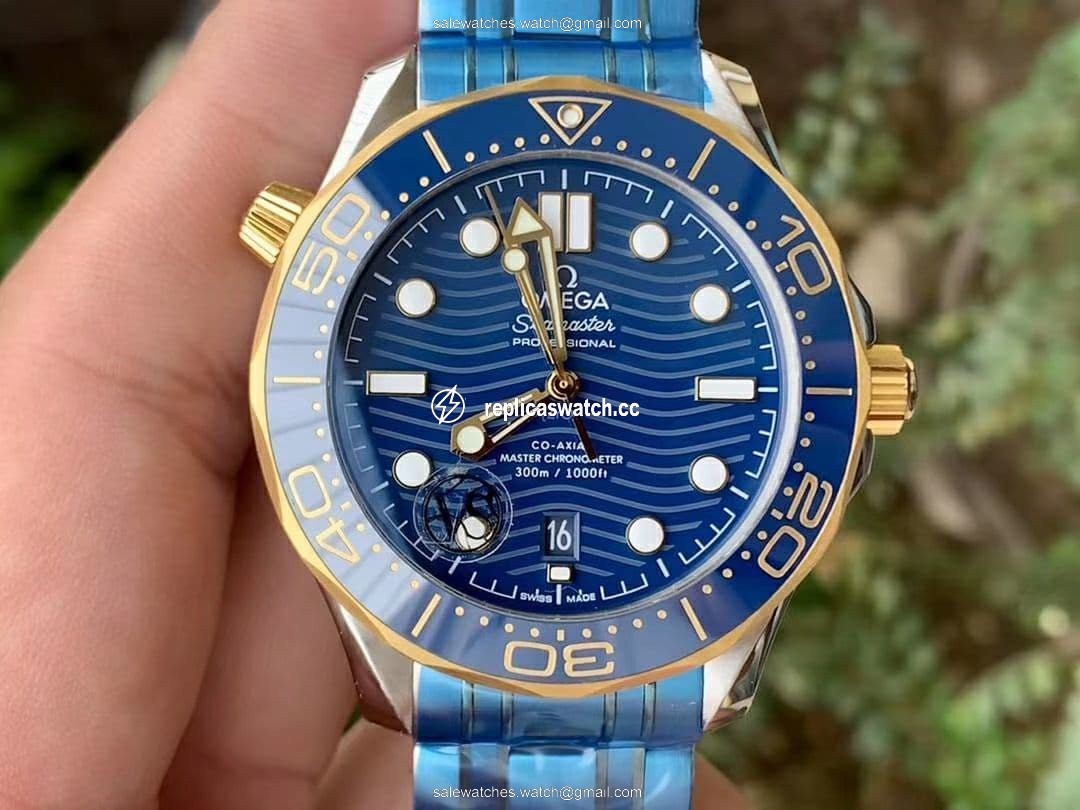 Seamaster Diver 300M SS/YG VSF 1:1 Best Edition YG Bezel Blue Dial on SS/YG Bracelet A8800 Seamaster Diver 300M SS/YG VSF 1:1 Best Edition YG Bezel Blue Dial on SS/YG Bracelet A8800