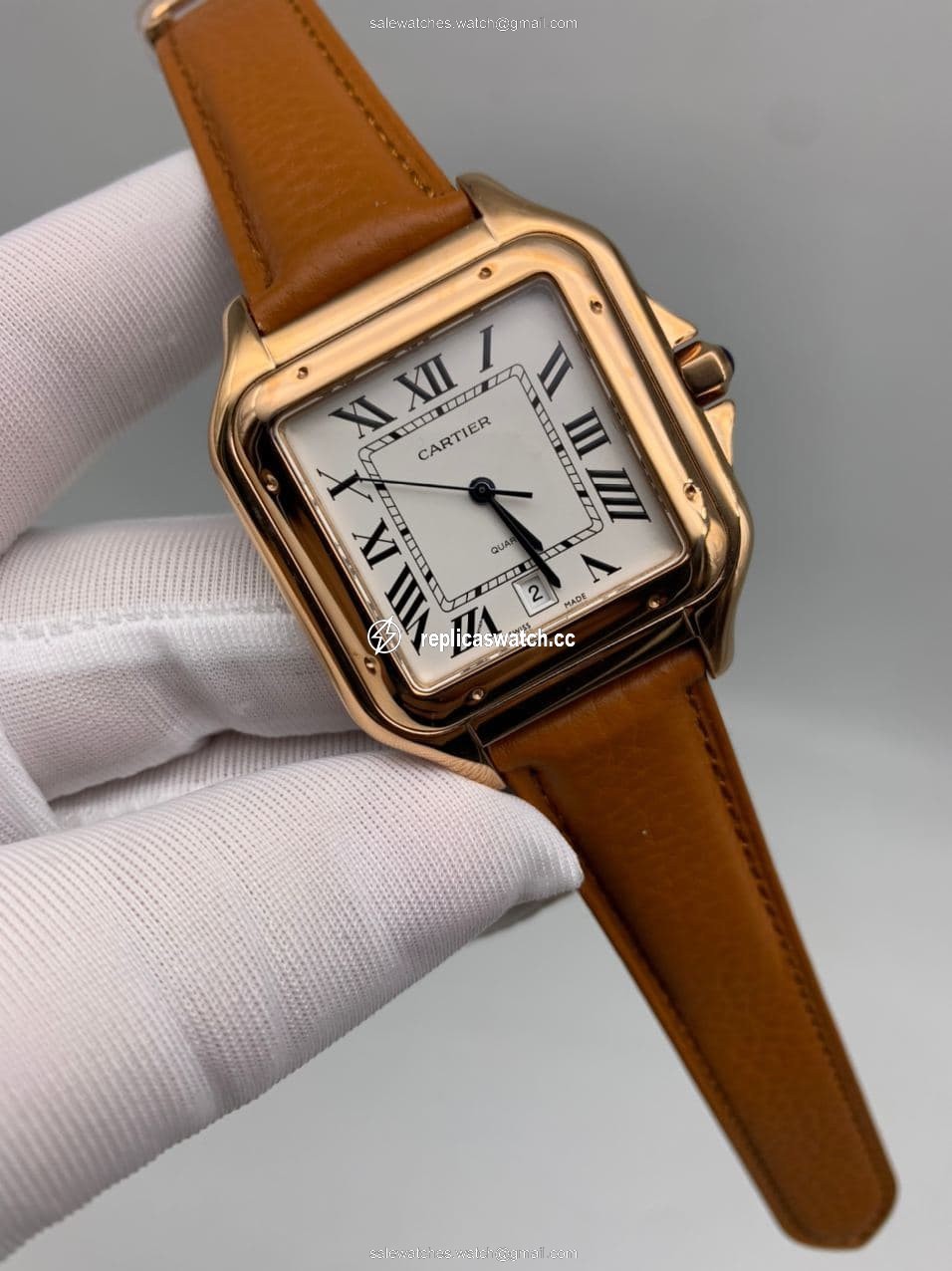 Cartier De Santos Classic Gold Case White Dial Cartier De Santos Classic Gold Case White Dial