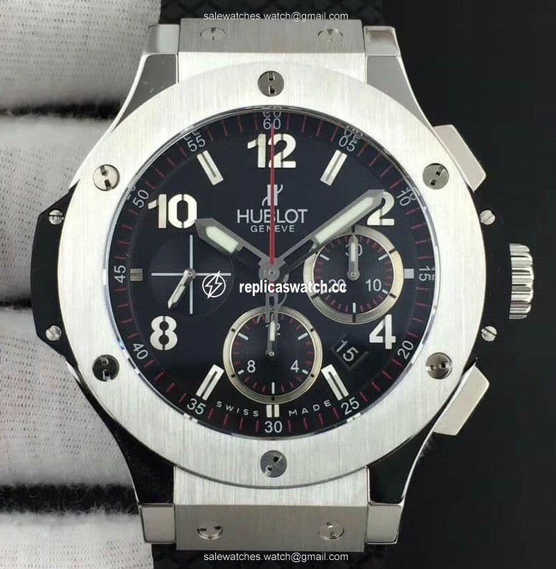 Big Bang Evolution 44mm SS Black Dial on Black Rubber Strap HUB4104 Big Bang Evolution 44mm SS Black Dial on Black Rubber Strap HUB4104