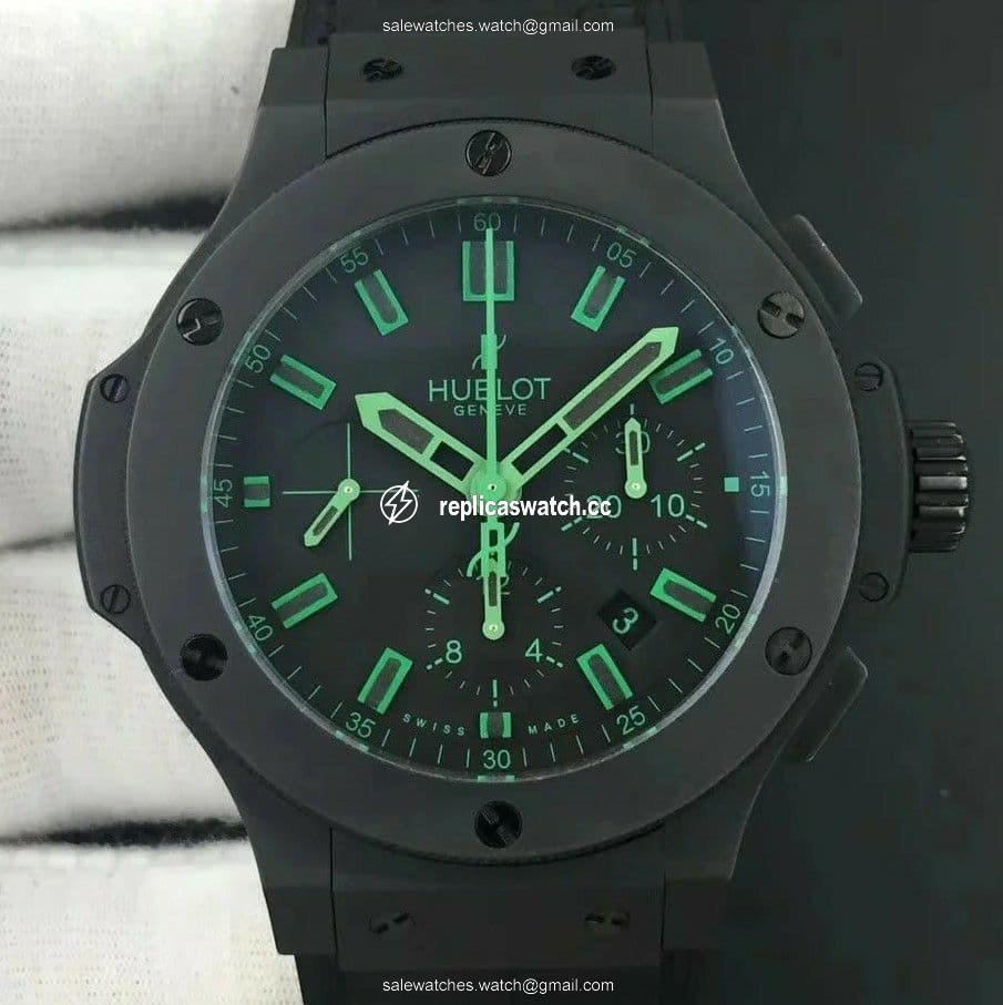 Big Bang 44.5mm PVD Black Dial with Green Markers on Black Gummy Strap A7750 Big Bang 44.5mm PVD Black Dial with Green Markers on Black Gummy Strap A7750