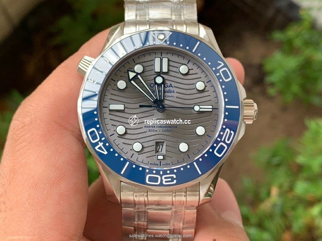 Seamaster Diver 300M SS/YS VSF 1:1 Best Edition YS Bezel Grey Dial on SS/YS Bracelet A8800 Seamaster Diver 300M SS/YS VSF 1:1 Best Edition YS Bezel Grey Dial on SS/YS Bracelet A8800
