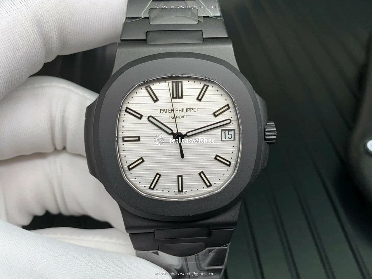 Nautilus 5711 PVD All Black PPF 1:1 Best Edition White Textured Dial on PVD Bracelet 324CS V4 Nautilus 5711 PVD All Black PPF 1:1 Best Edition White Textured Dial on PVD Bracelet 324CS V4