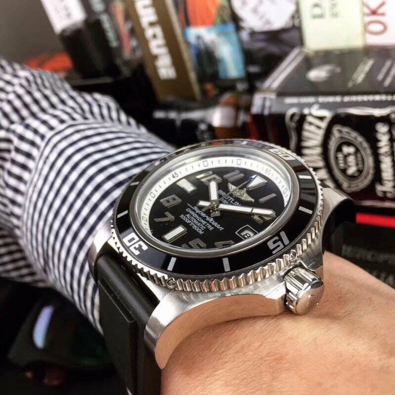 Breitling Superocean Black White Dial on Black Rubber Strap