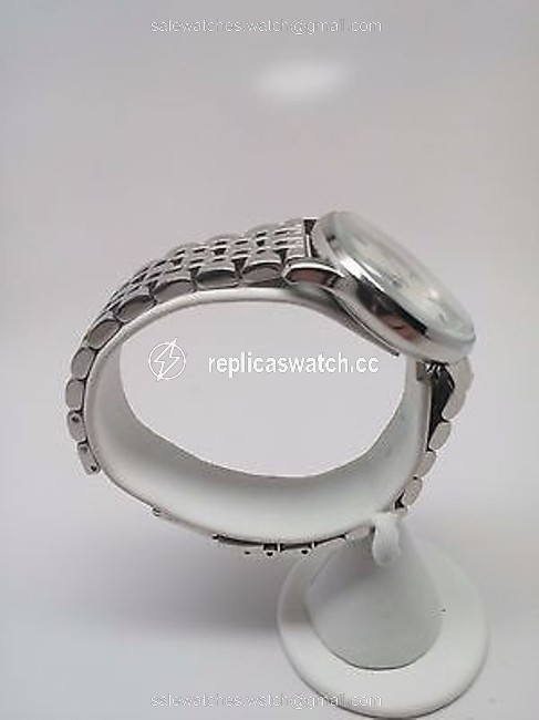 Emporio Armani Ar1602 Mother Of Pearl Dial Stainless Steel 32mm Emporio Armani Ar1602 Mother Of Pearl Dial Stainless Steel 32mm