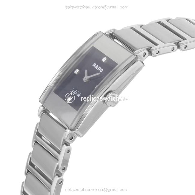 Rado Black Integral Jubile Ceramic Steel Quartz Ladies R20488722 Watch Rado Black Integral Jubile Ceramic Steel Quartz Ladies R20488722 Watch