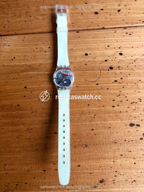 Swatch Cranberry Collectable Lady "Your Next Holidays" Watch Swatch Cranberry Collectable Lady "Your Next Holidays" Watch
