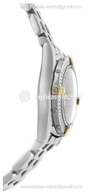 Breitling Silver Ladies Callistino B52045.1 Steel Quartz Date 28mm Watch Breitling Silver Ladies Callistino B52045.1 Steel Quartz Date 28mm Watch