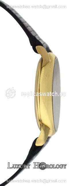 Corum Yellow Gold Ladies Black Dial Solid 18k Mechanical Watch Corum Yellow Gold Ladies Black Dial Solid 18k Mechanical Watch