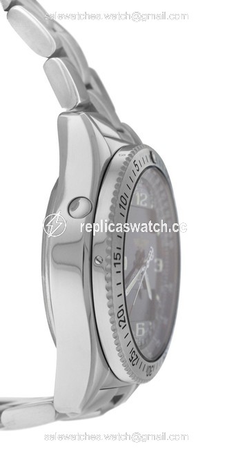 Breitling A68362 Mens B-1 Steel Multifunction Quartz 43mm Watch Breitling A68362 Mens B-1 Steel Multifunction Quartz 43mm Watch