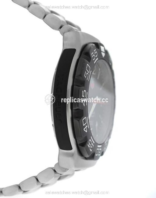 TAG Heuer Silver Mens Formula 1 Wac1110-0 Steel Date Quartz 42mm Watch TAG Heuer Silver Mens Formula 1 Wac1110-0 Steel Date Quartz 42mm Watch