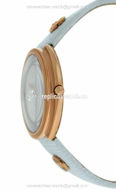 Versace Gold Tone Steel New Thea Va703 0013 Mop Quartz 39mm Watch Versace Gold Tone Steel New Thea Va703 0013 Mop Quartz 39mm Watch