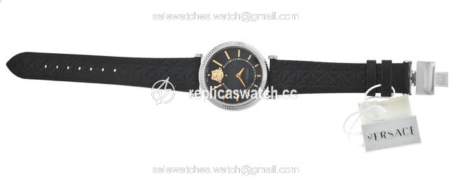 Versace Silver New V-helix Vqg020015 Steel Quartz 38mm Watch Versace Silver New V-helix Vqg020015 Steel Quartz 38mm Watch