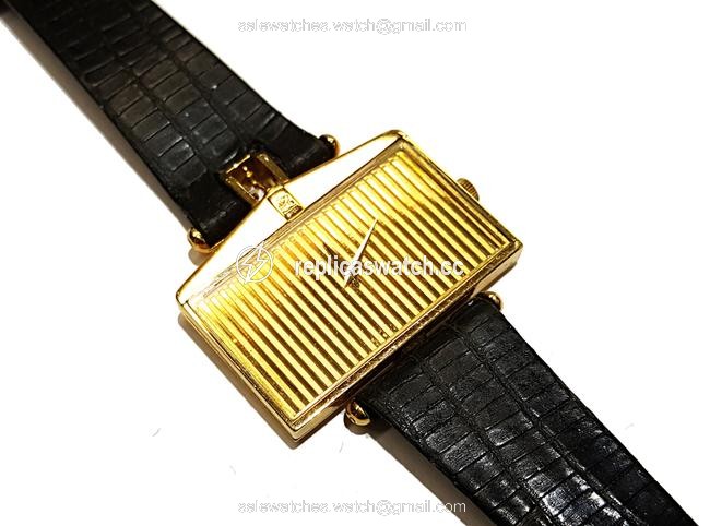 Corum 18k Yellow Gold Limited Edition Large "Rolls Royce" Watch Corum 18k Yellow Gold Limited Edition Large "Rolls Royce" Watch