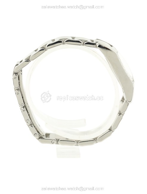 Baume & Mercier Silver Mother-of-pearl Square Dial Watch Baume & Mercier Silver Mother-of-pearl Square Dial Watch