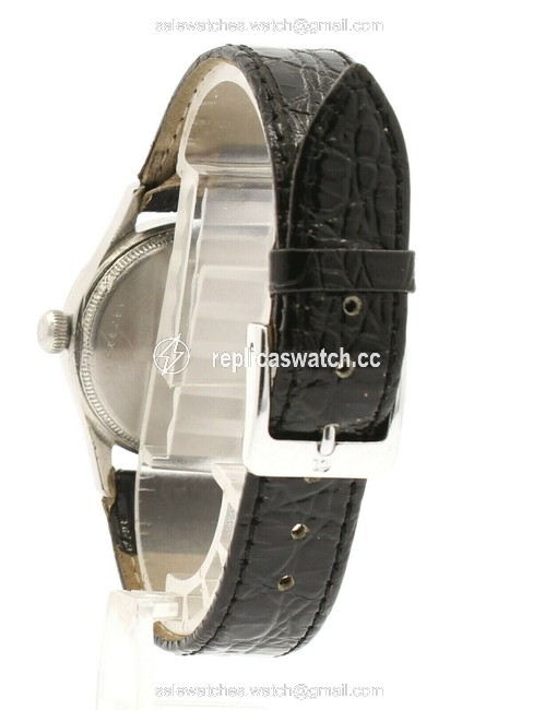 Tudor White Vintage Rolex Oyster Hand Winding 1945 Stainless Steel Ref Watch Tudor White Vintage Rolex Oyster Hand Winding 1945 Stainless Steel Ref Watch