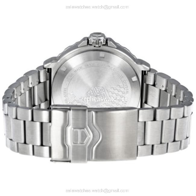 TAG Heuer Silver Formula One Grande Date Black Dial Stainless Steel Mens Watch TAG Heuer Silver Formula One Grande Date Black Dial Stainless Steel Mens Watch