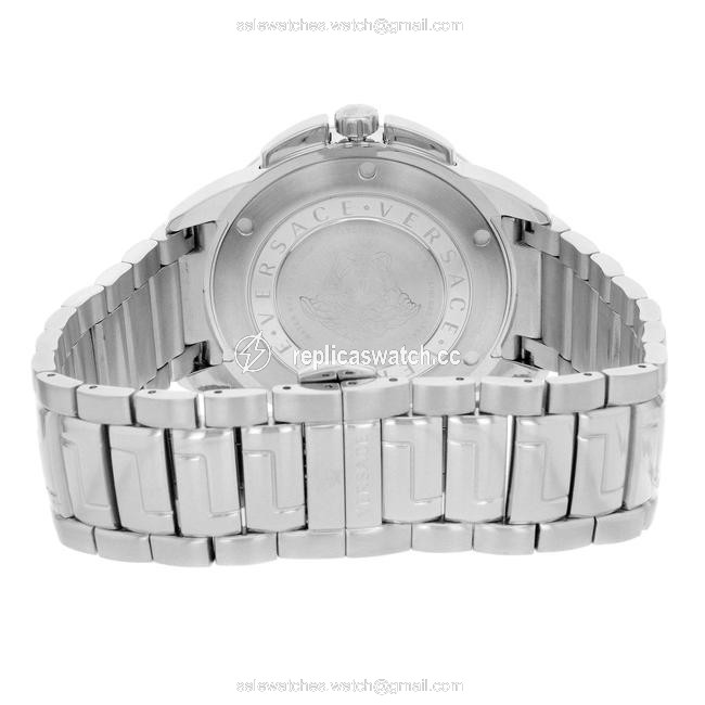 Versace White V-sport 12c99d001 S099 44mm (8173) Watch Versace White V-sport 12c99d001 S099 44mm (8173) Watch