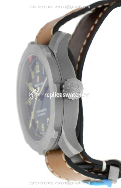 Breitling Silver Aviator Super 8 B20 Eb2040101l1x1 Titanium 46mm Watch Breitling Silver Aviator Super 8 B20 Eb2040101l1x1 Titanium 46mm Watch